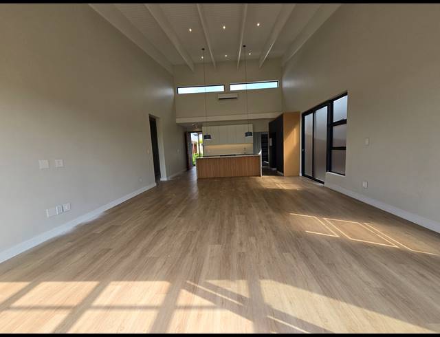 2 BEDROOM HOUSE FOR SALE IN NEW SALT ROCK CITY